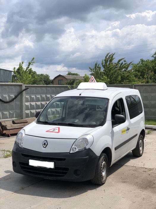 АвтоИнструктор Автошкола Уроки вождения (Автомат)/(Механика)