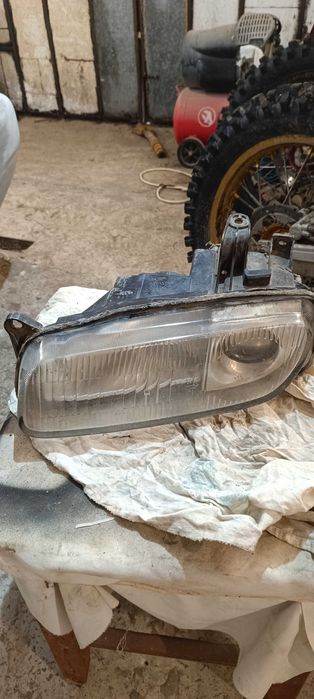 Фара  мазда 323 f ка водительская