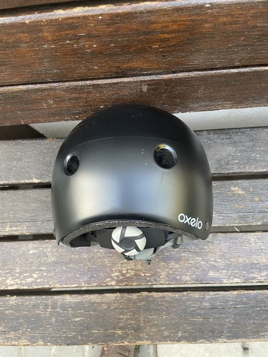 Vendo capacete para desportos radicais