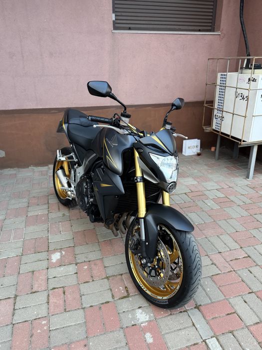 Honda CB 1000R.