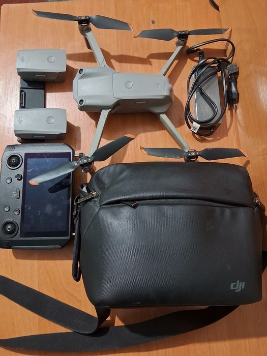 DJI Air 2S  + Smart Controller