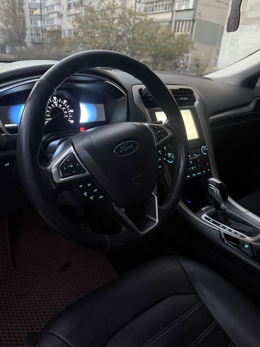 Ford Fusion 2013 Hybrid