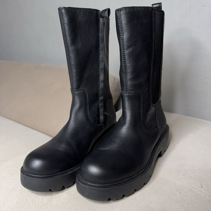 Жіночі черевики UGG