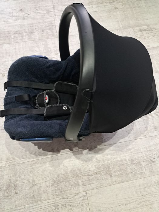 Nosidełko firmy. Maxi-cosi