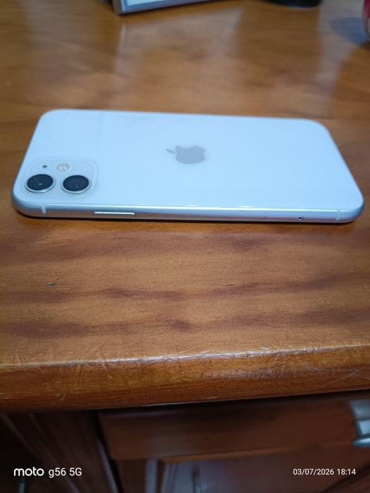 iPhone 11 -128 GB  4 GB RAM