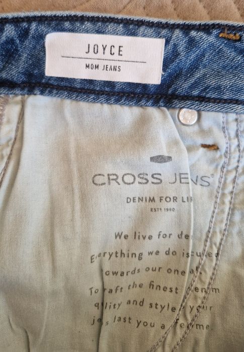 jeansy Cross Jeans Joyce 28/30