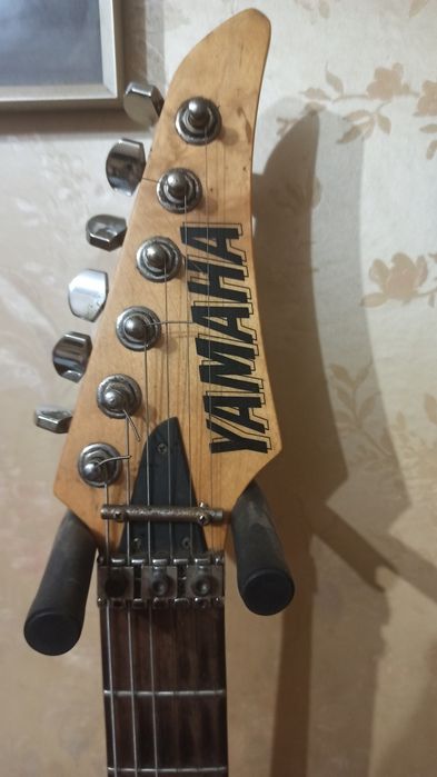 Гитара Yamaha RGX 421D