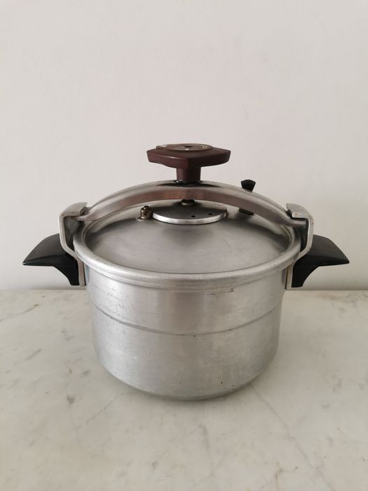 Panela de Pressão