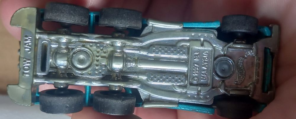 Tow jam hot wheels