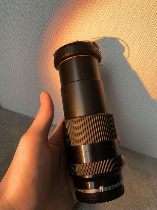 Об’єктив Tamron B011 18-200mm f/3.5-6.3 Di III VC for Sony E-Mount