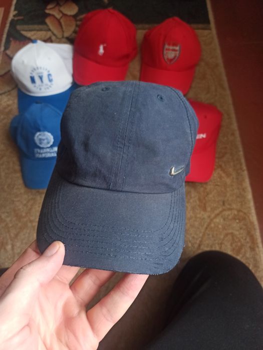 Кепка ,бейсболка спортивная