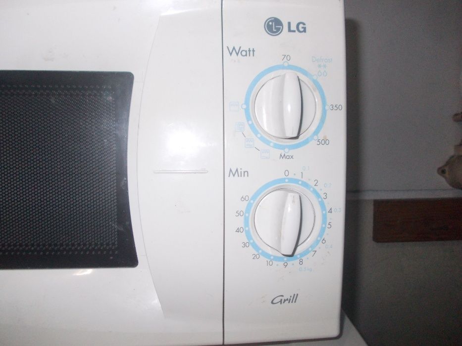 Micro ondas LG - com Grill - Super estimado