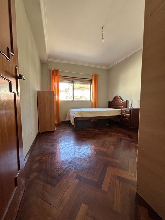 Quartos para arrendar - Vila Real