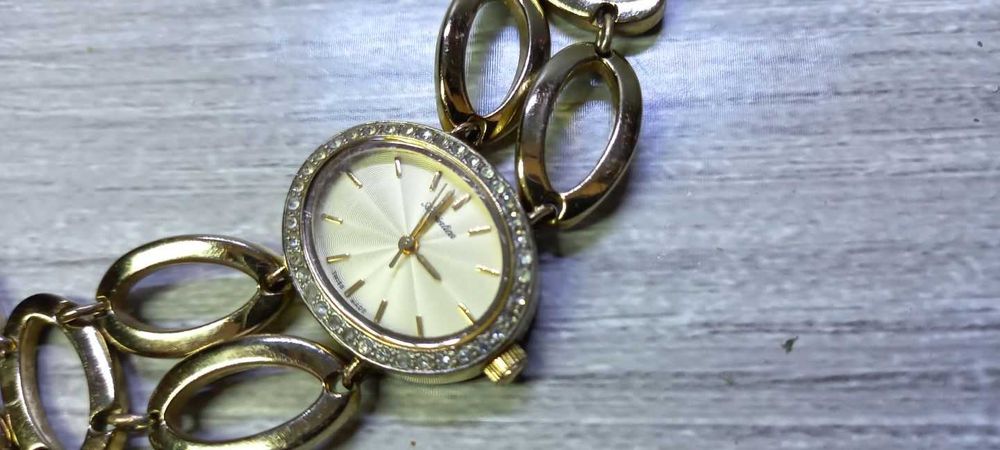 Zegarek Adriatica Classic damski Adriatica 3695.763