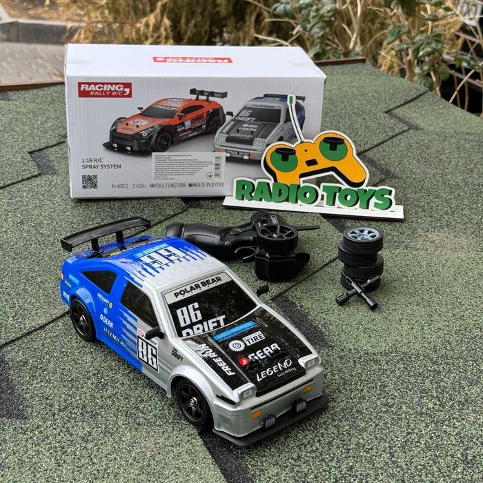 Машинка для дрифту на радіоуправлінні Toyota Trueno AE86 1:16 . Дрифт