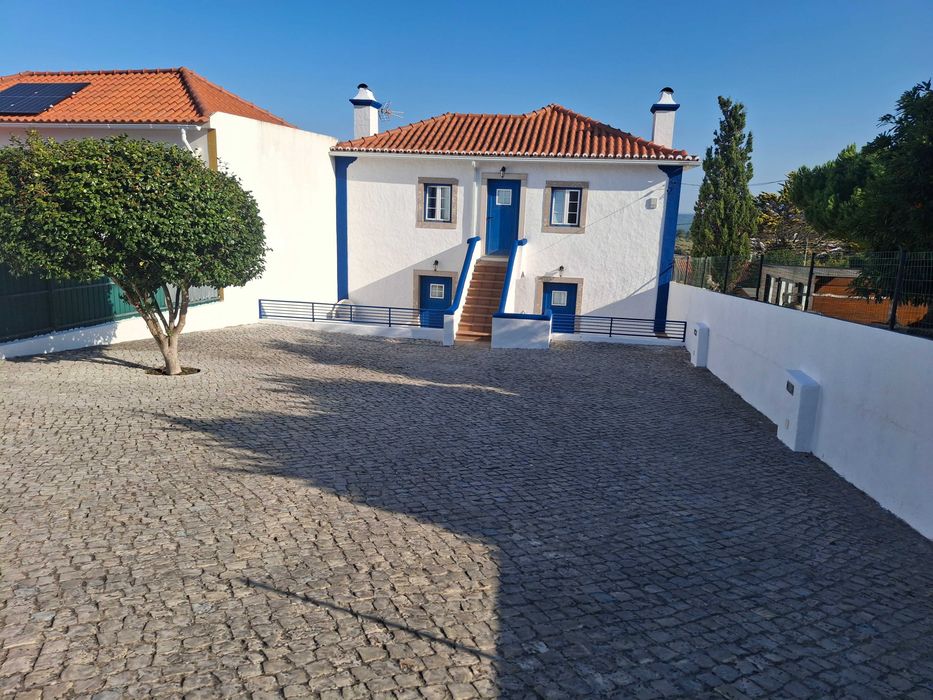 Aluguer Casa Moradia