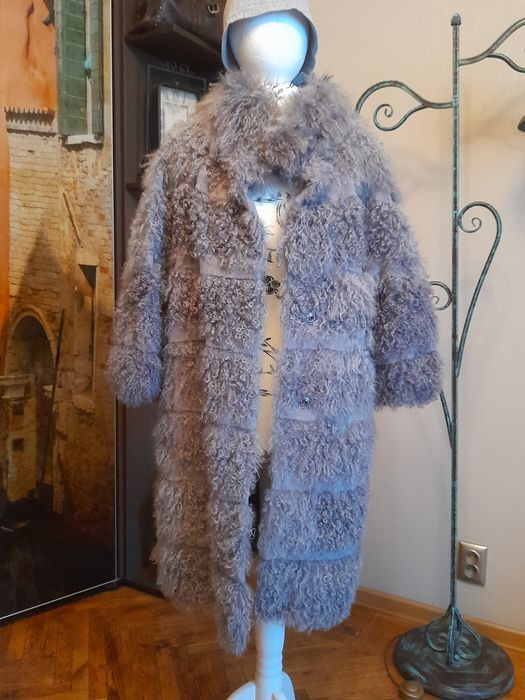 Шуба лама натуральная хутряне пальто Італія Byteso