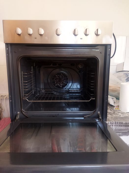 Forno elétrico Teka