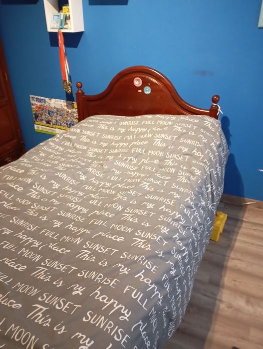 Cama de solteiro