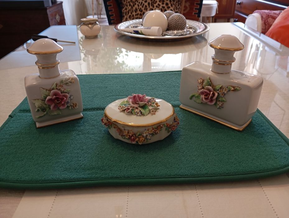 Peças de porcelana Vista Alegre 40 euros