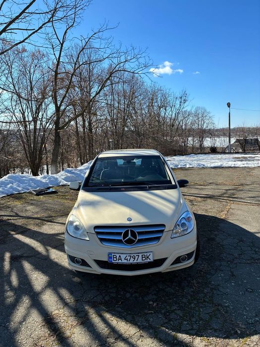 Мерседес B180 CDI