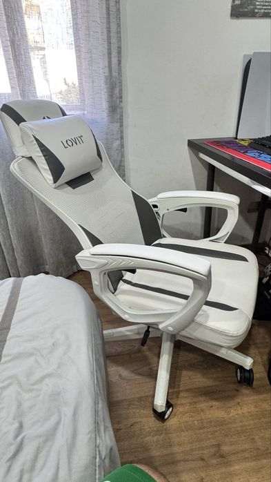 Cadeira gaming branca lovit