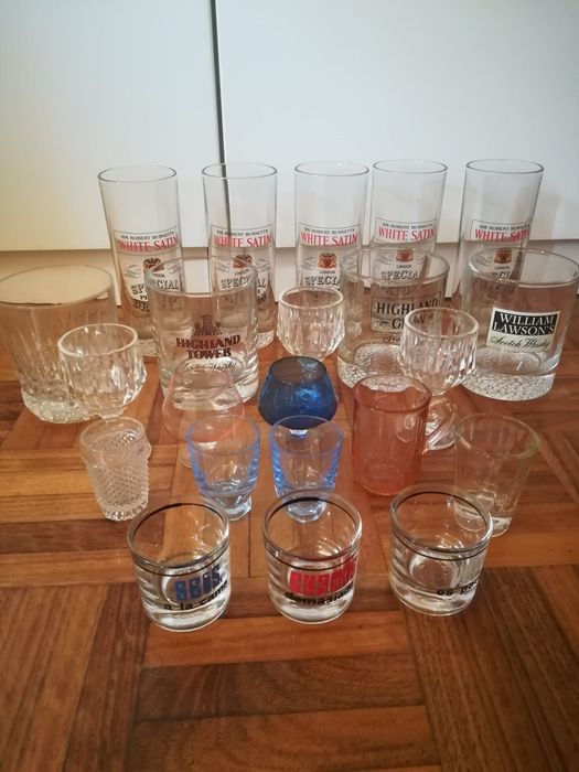 Copos lote de 26 ver todas as fotos