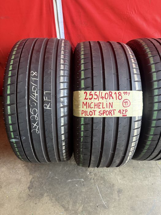 Pneus RFT 225/45/18 + 255/40/18 Michelin Impecaveis