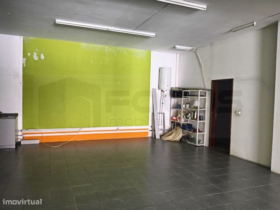 LOJA - S. Bernardo -centro