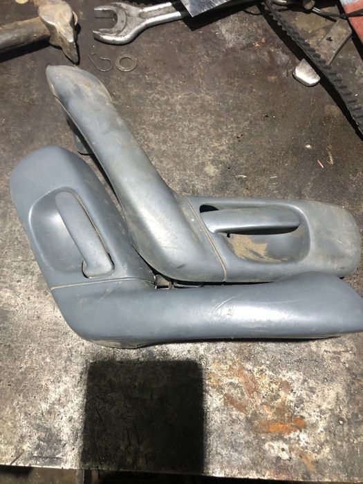 Ручки двери Felicia , накладки на внутрений порог салона