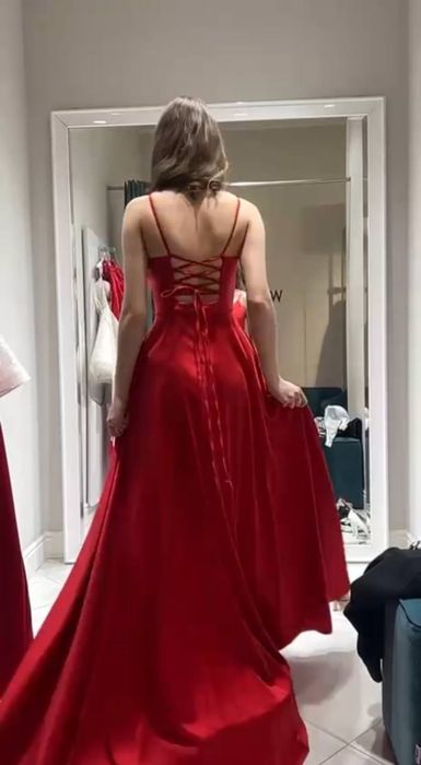 Продам випускну сукню