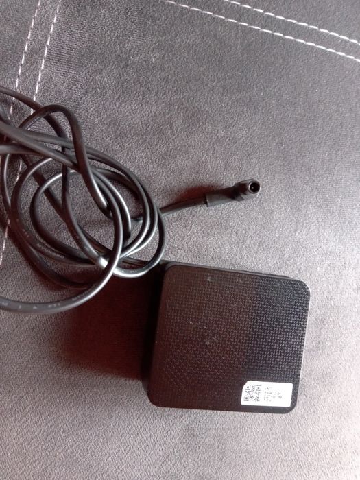 Samsung 19v 2.53A блок живлення.