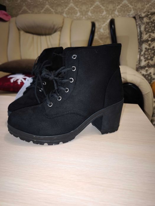 Жіночі черевики ботінки ботільони на підборах ботинки каблуке ботильон