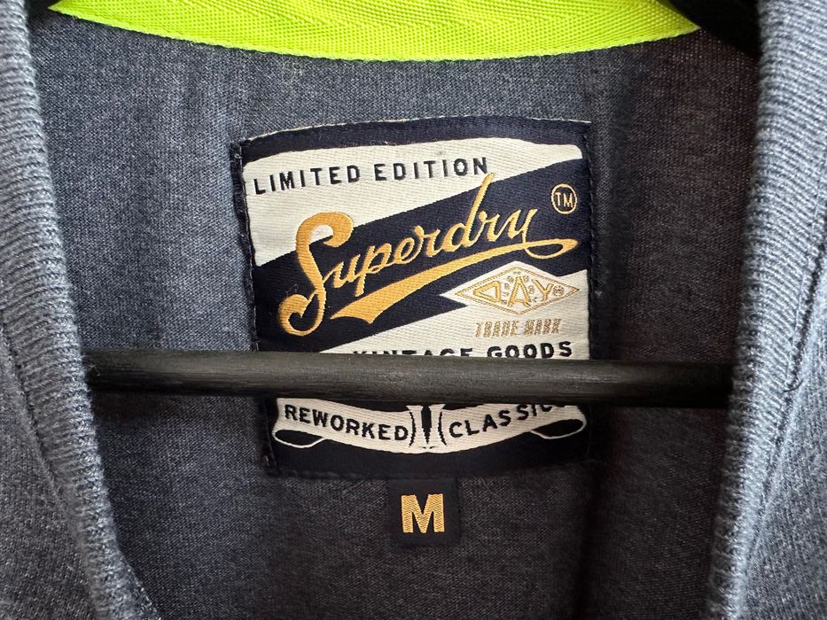 SUPERDRY Оригінал чоловіча футболка розмір M