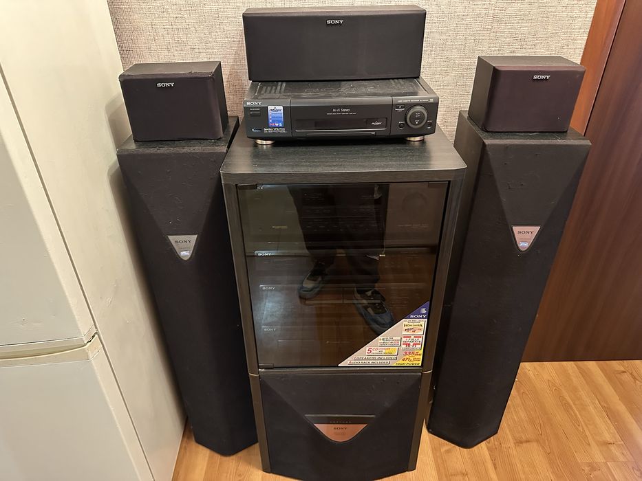 Музичний центр Sony дуже крутий