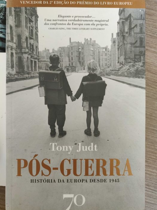 Livros da Guerra - Historia