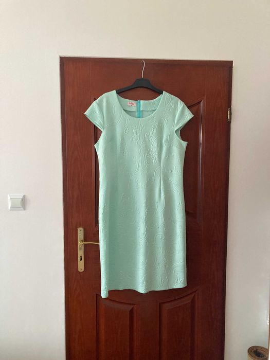 Elegancka sukienka przyjęcia 44/46