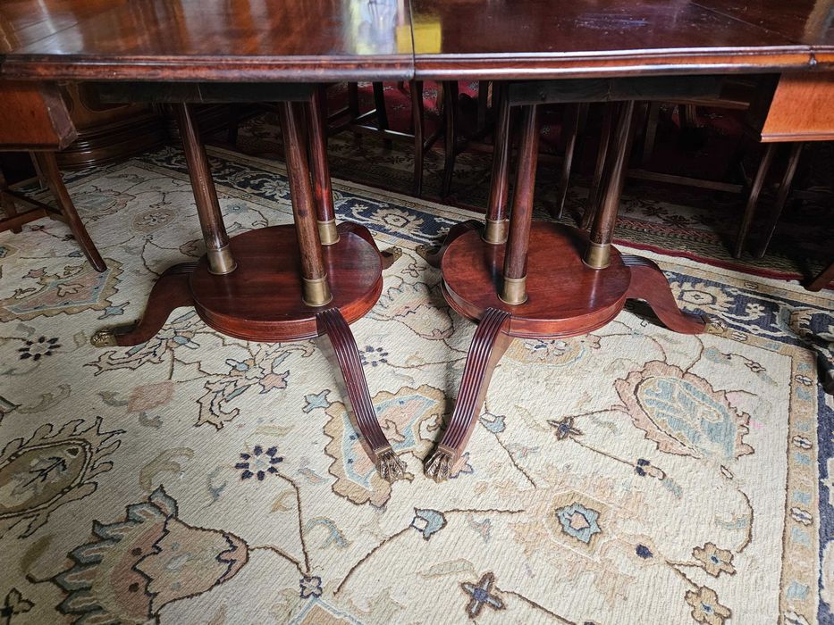 Mesa de sala estilo Imperio - extensível - Bom estado geral - Só a m