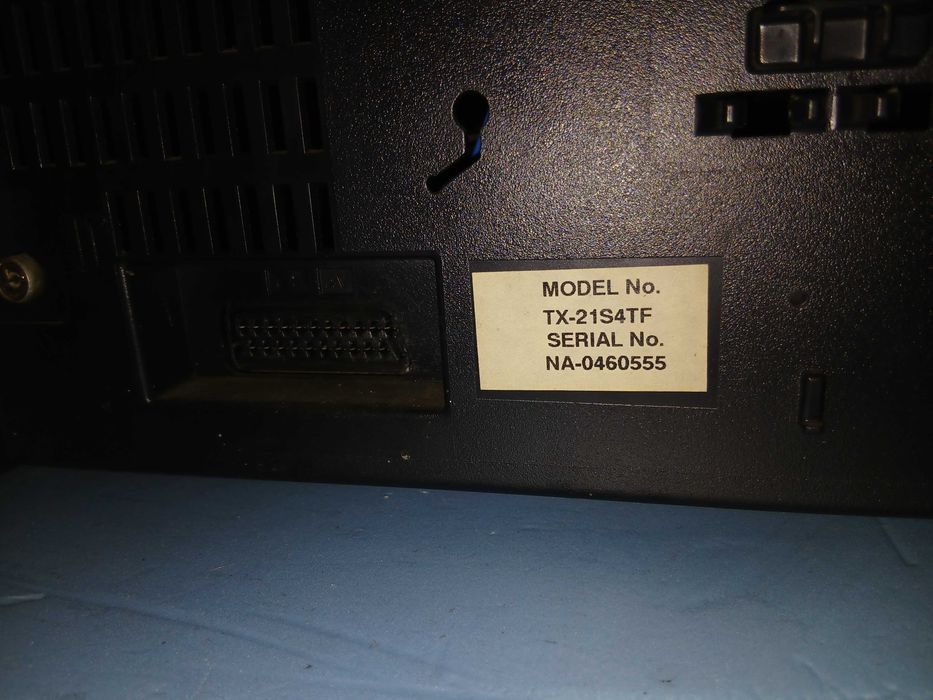 Televisão Panasonic tx-2154TF