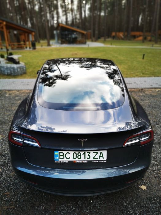 Tesla model 3 long range 2020
