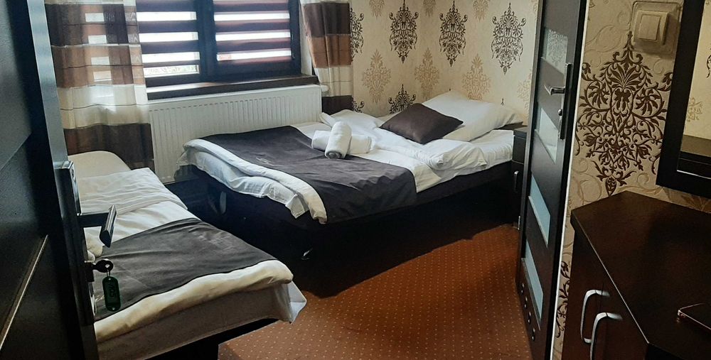 Pokoje do wynajecia , noclegi , kwatery pracownicze - Nysa