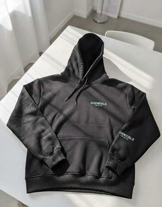 Hoodie Essentials Fear of God Preto/Cinza Tamanho M