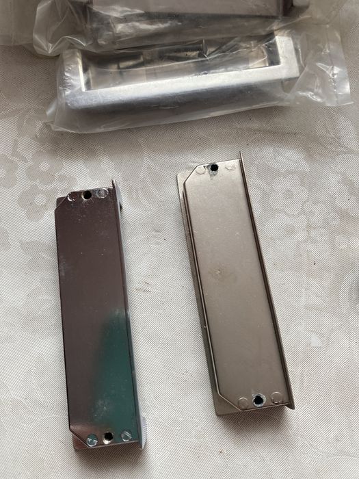 Продам врезные мебельные ручки