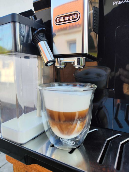 Кавомашина DeLonghi ECAM 550.55 PrimaDonna Class Bluetooth