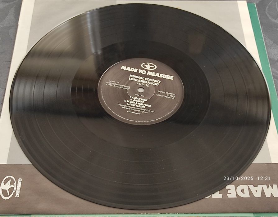 Minimal Compact - Lowlands Flight LP