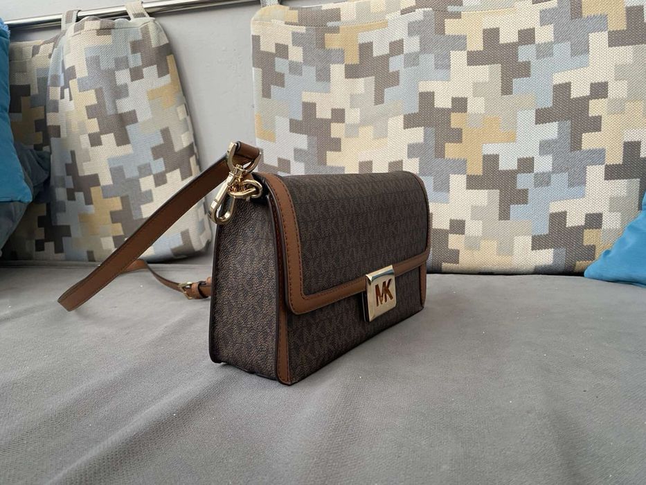 Сумка жіноча Michael Kors Sonia Medium Logo Convertible Shoulder Bag