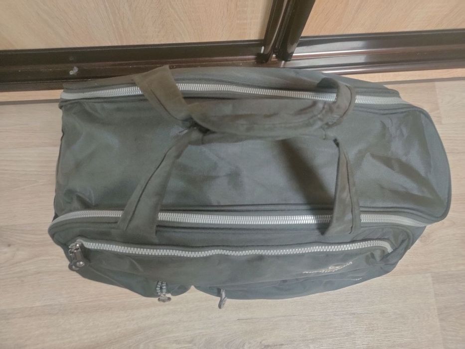 Валіза малого розміру з тканини дуже гарної якості