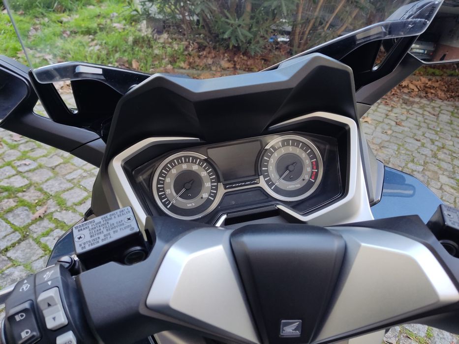 Honda forza 300cc