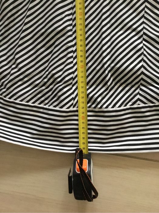 Sukienka Armani r. XS