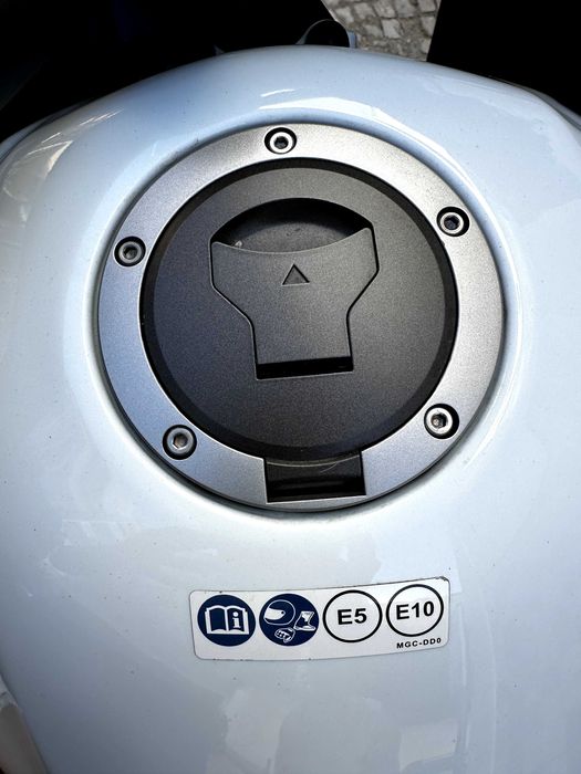 Honda NX500 como Nova 3000km